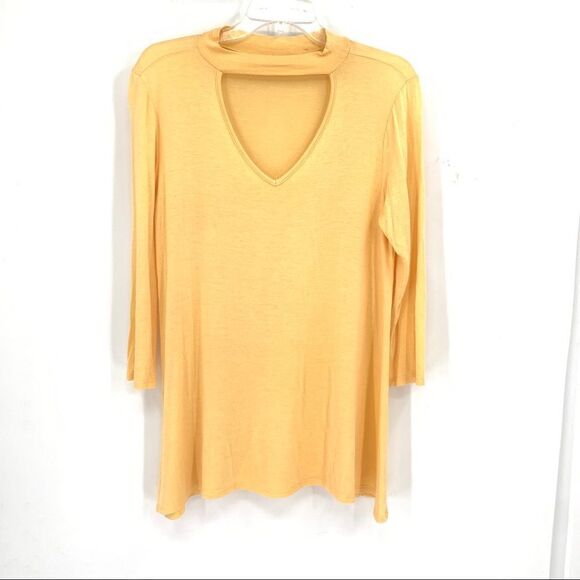 Tula J Yellow jersey Knit 3/4 Sleeve -Neck Top - Picture 1 of 9
